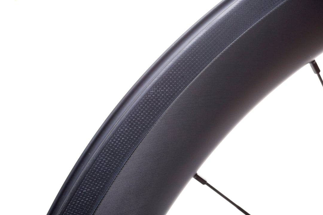 Pista de frenado de una rueda de carbono para freno de llanta
