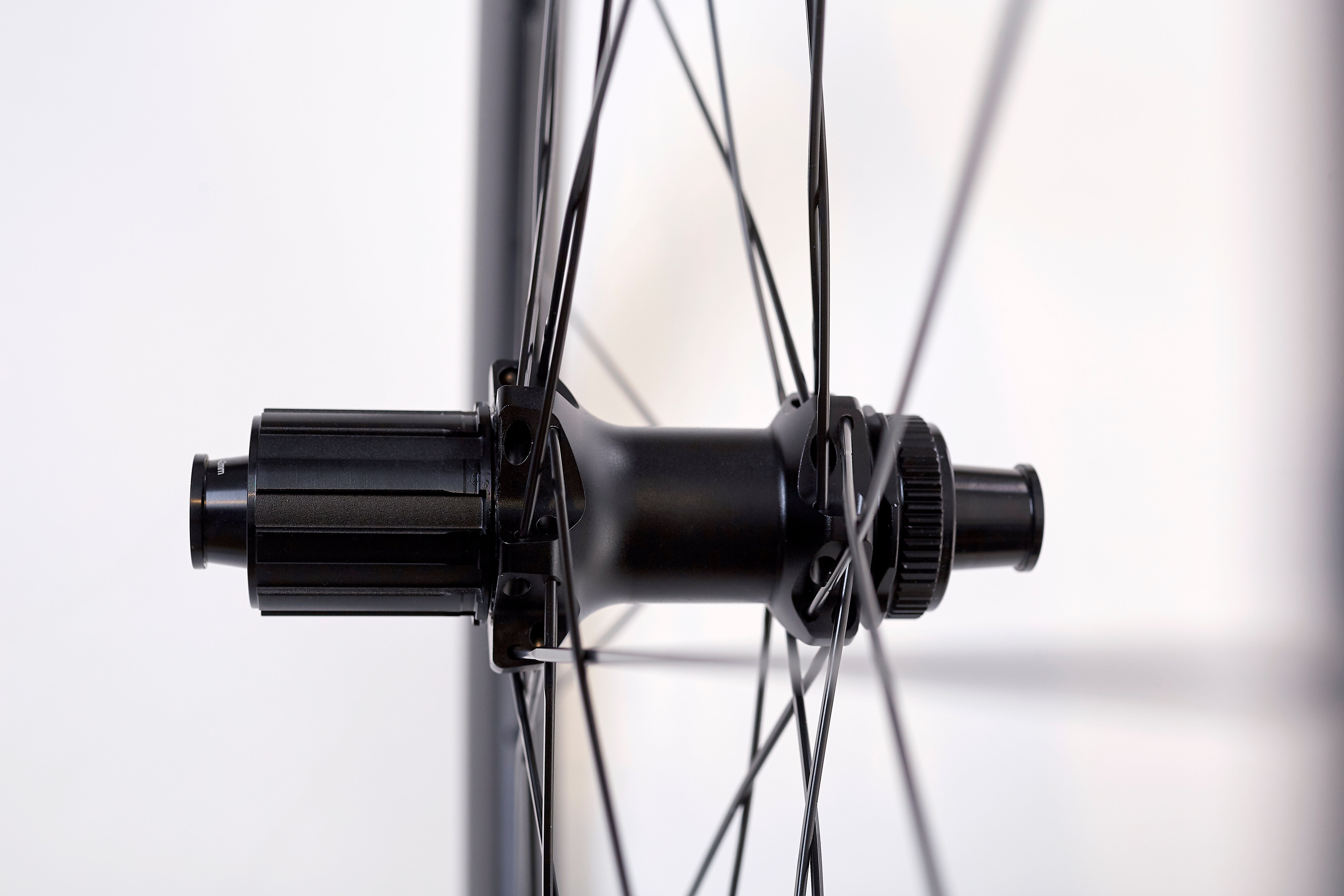 Nucleo Shimano HG en una rueda Neruwheels